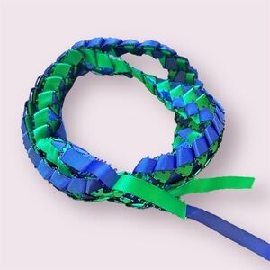 Hawaiian necklace 
For wedding, retirement, welcome party, birthday, anniversary